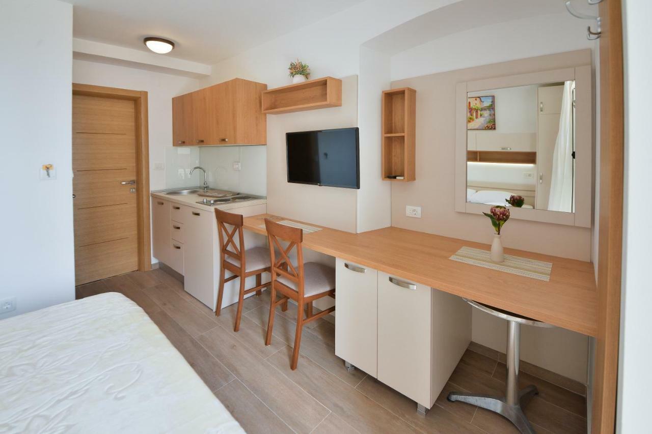Apartmani Ljubo Rafailovic 2 Рафаиловичи Экстерьер фото